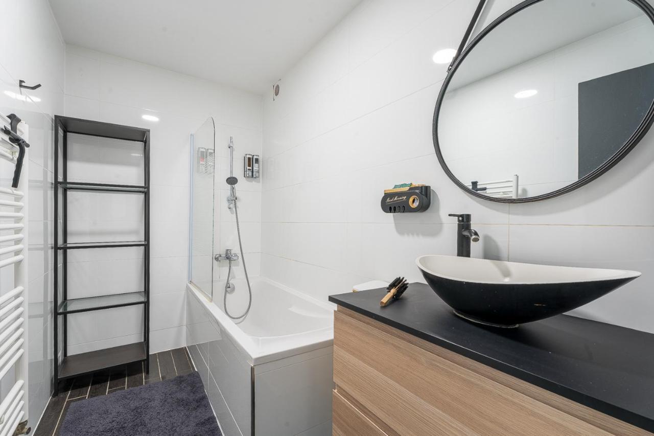 Ch Privee 22M - Canape Lit - Wifi - Appart 120M Woippy Exterior foto